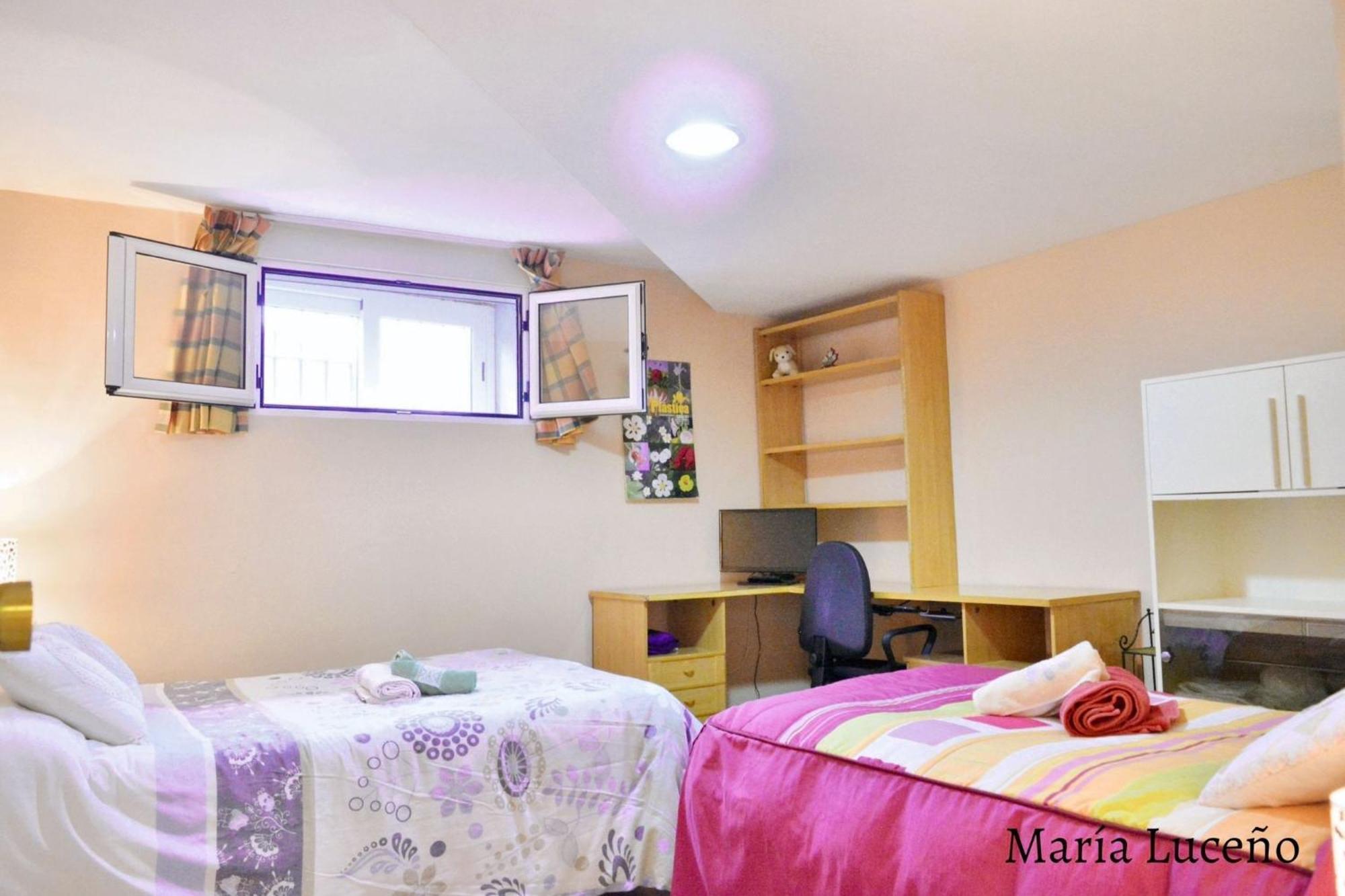 Comfortable Apartment In Caceres 55 M² Welcoming Terrace ภายนอก รูปภาพ