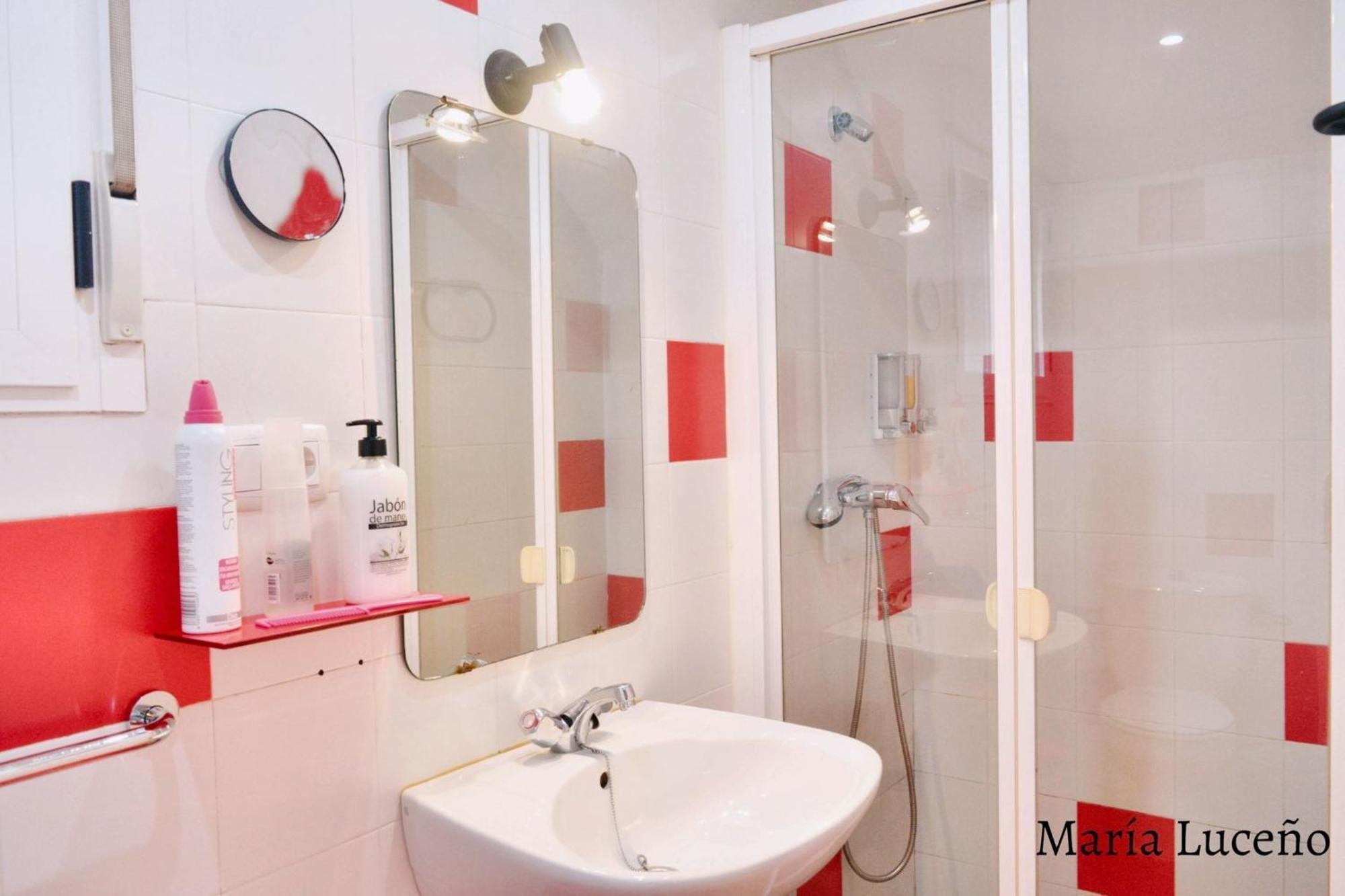 Comfortable Apartment In Caceres 55 M² Welcoming Terrace ภายนอก รูปภาพ